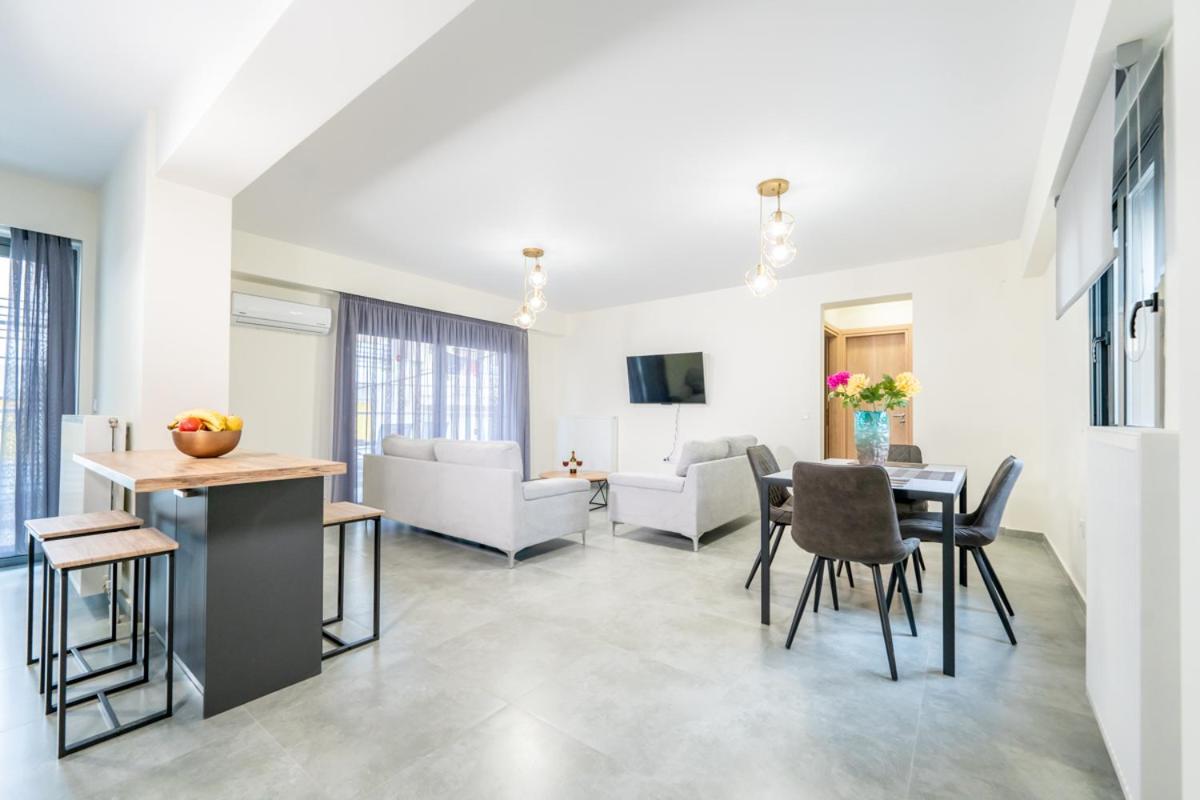 Iaira Apartment Athens Exterior photo